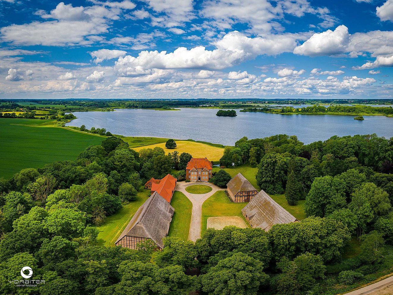  Gut Wahlstorf – Foto: Yorbiter aerial footage